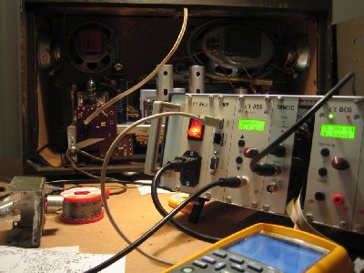 IMG_1414c.JPG (308.28 KiB) 52872 mal betrachtet Stilleben mit c't-Lab